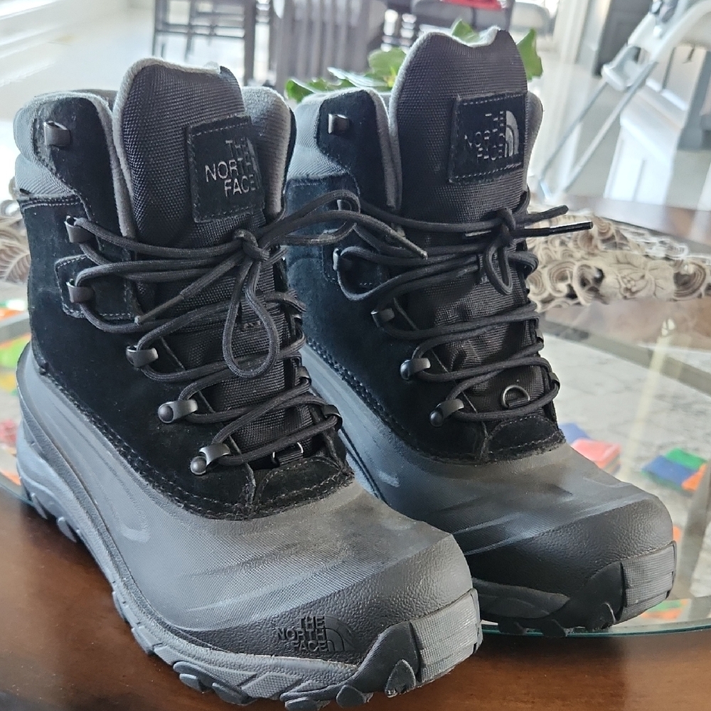 The North Face Men's Black Lace-Up Boots
